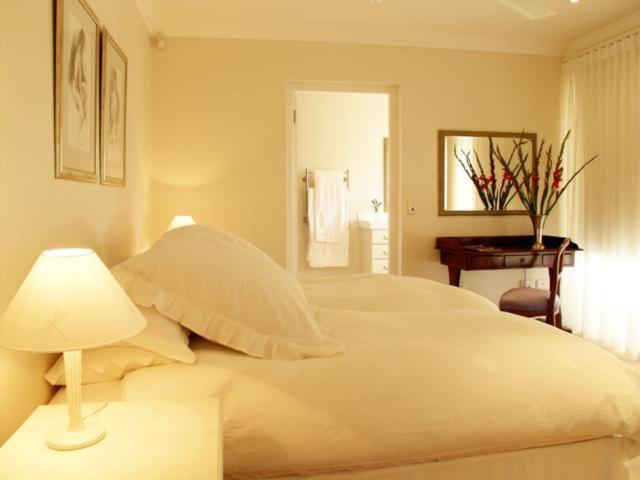 ไอโซลาเบลลาเกสท์เฮาส์ Hotel นิสนา ภายนอก รูปภาพ
